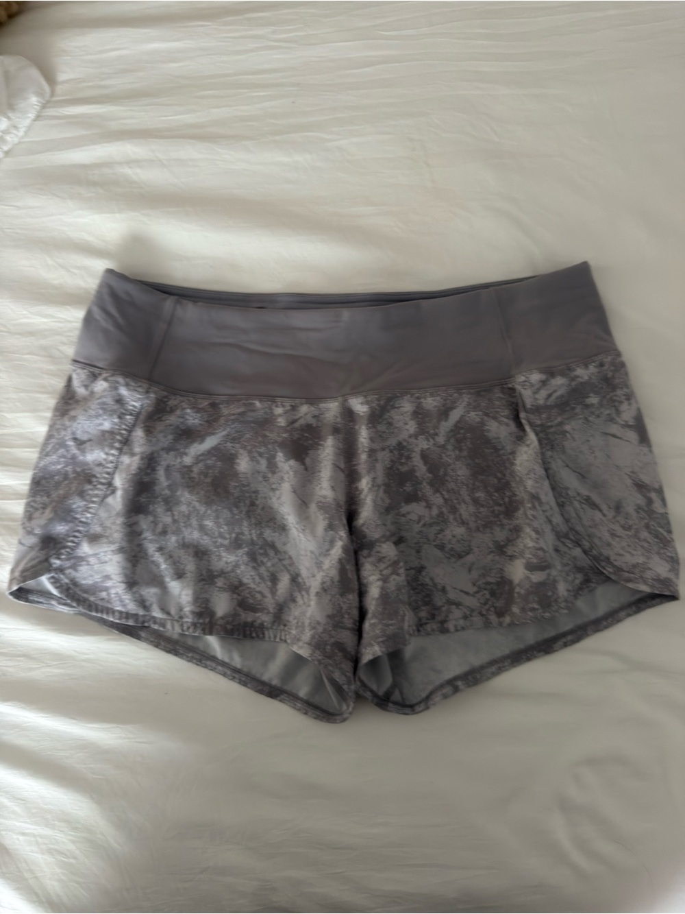Lululemon Speed Up Shorts